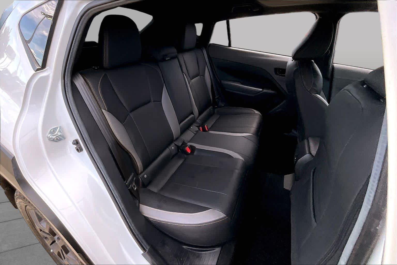 Used 2024 Crystal White Pearl Subaru Wilderness image 21