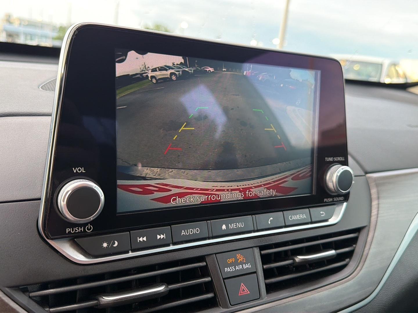 2025 Nissan Altima SV - Photo 25