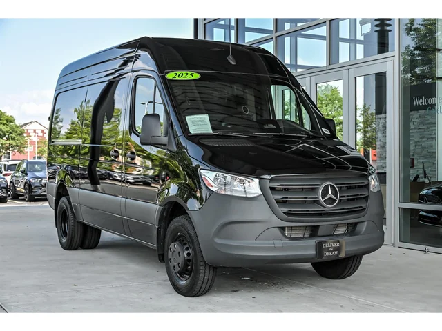 2025 Mercedes-Benz Sprinter 3500