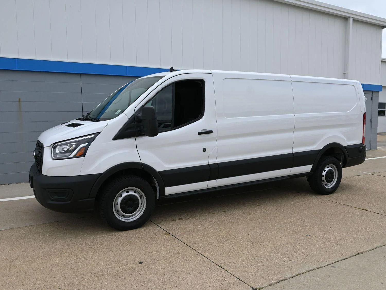 2025 Ford Transit Van