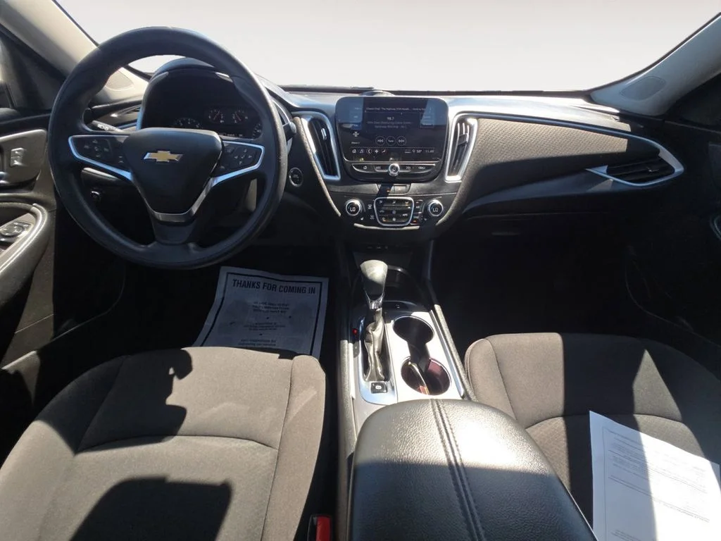 Used 2024 Gray Chevrolet LT image 10
