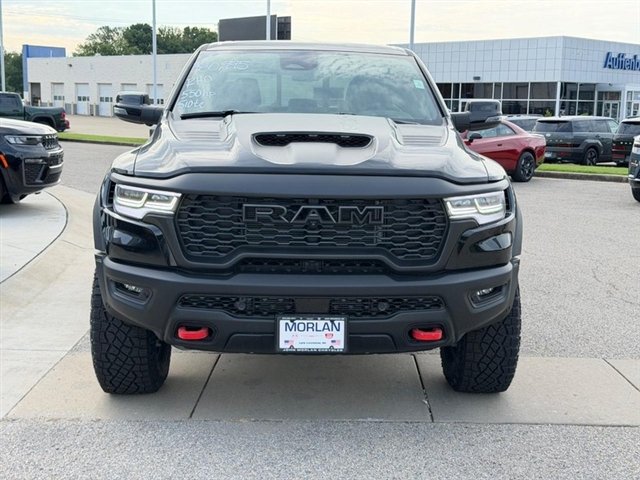 New 2026 Diamond Black Crystal Pearl-Coat Exterior Paint RAM RHO image 2