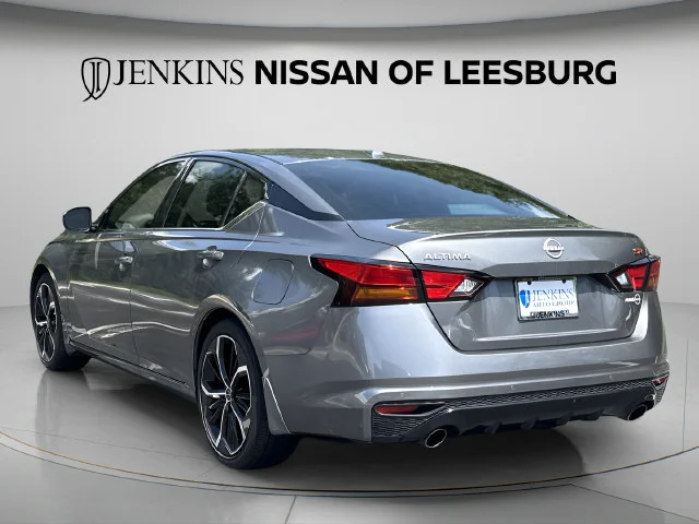 Used 2024 Gray Nissan 2.5 SR image 10