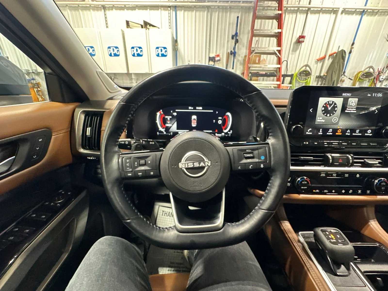 Used 2022 Gray Nissan Platinum image 45