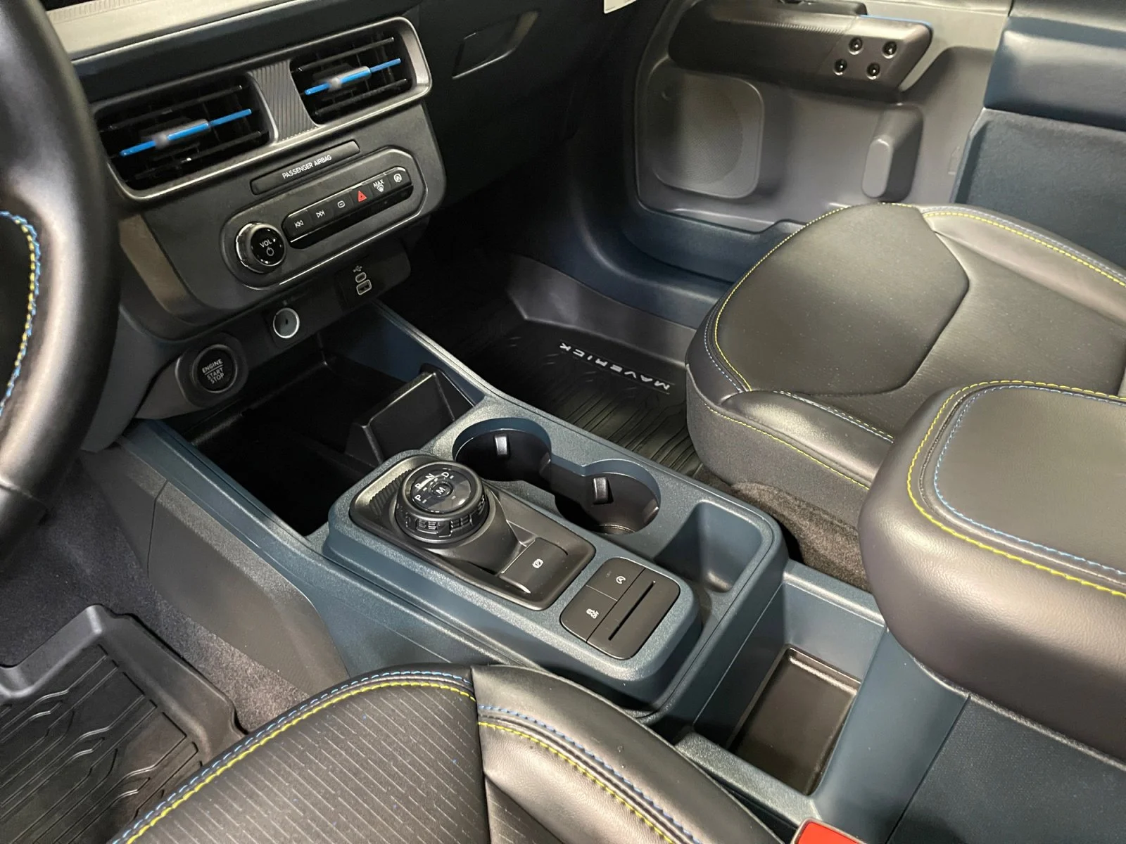 New 2026 Carbonized Grey Metallic Ford Lobo Standard image 15