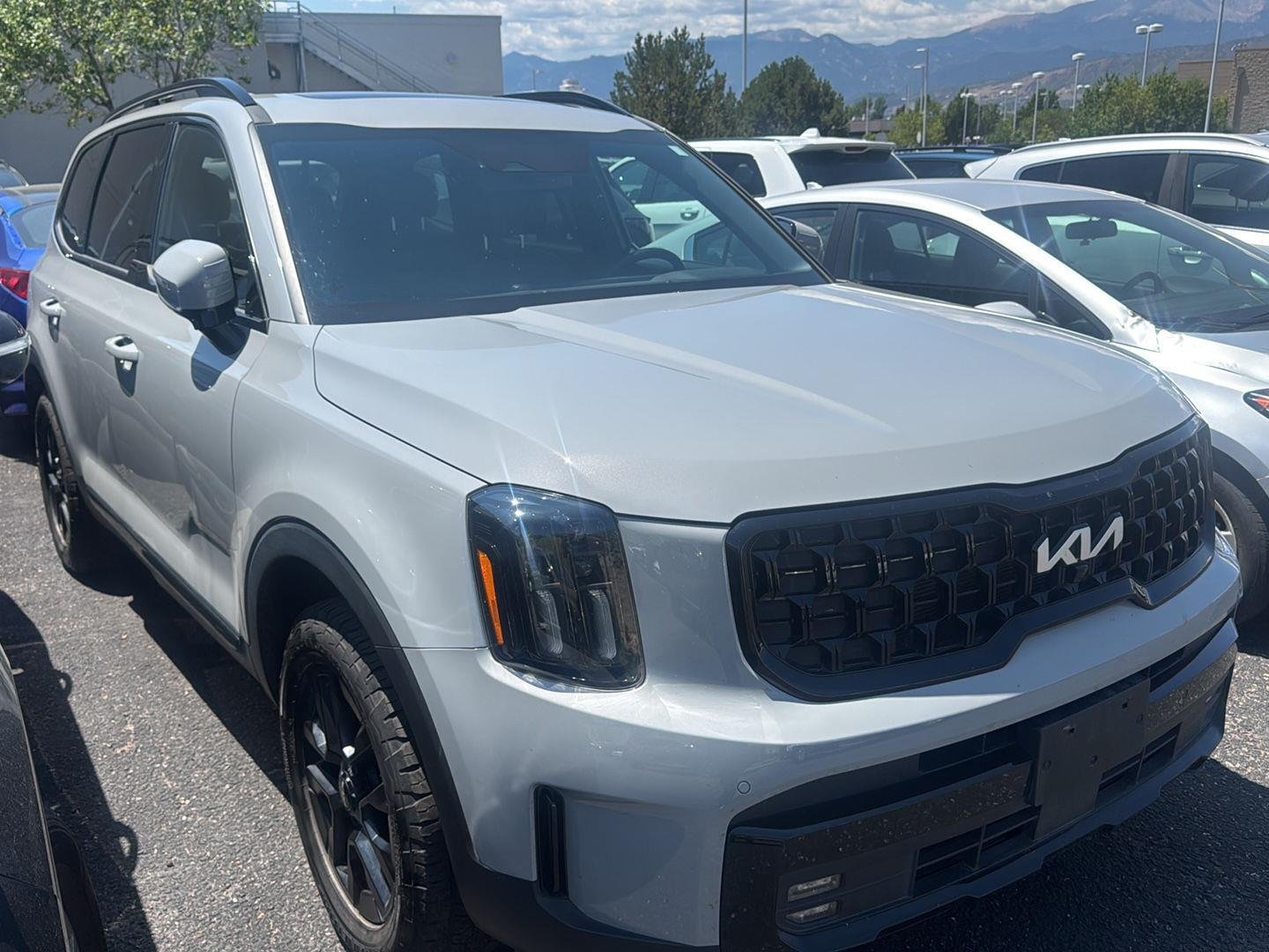 Used 2024 Wolf Gray Kia SX X-Pro image 2
