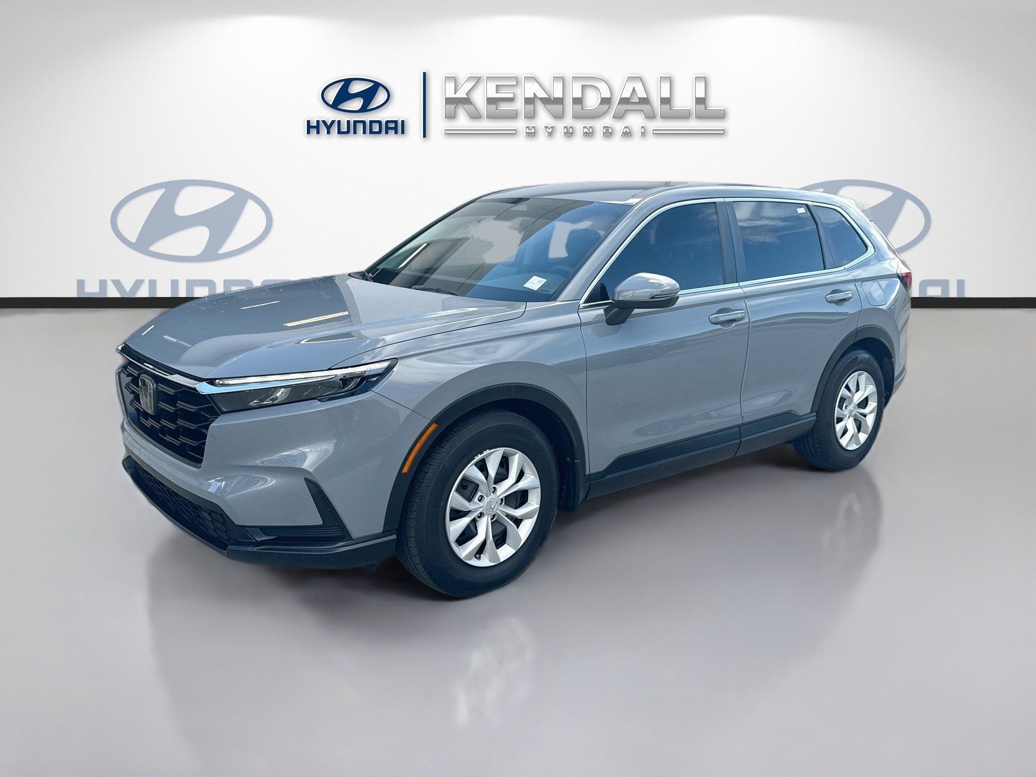 Used 2024 Lunar Silver Metallic Honda LX image 3