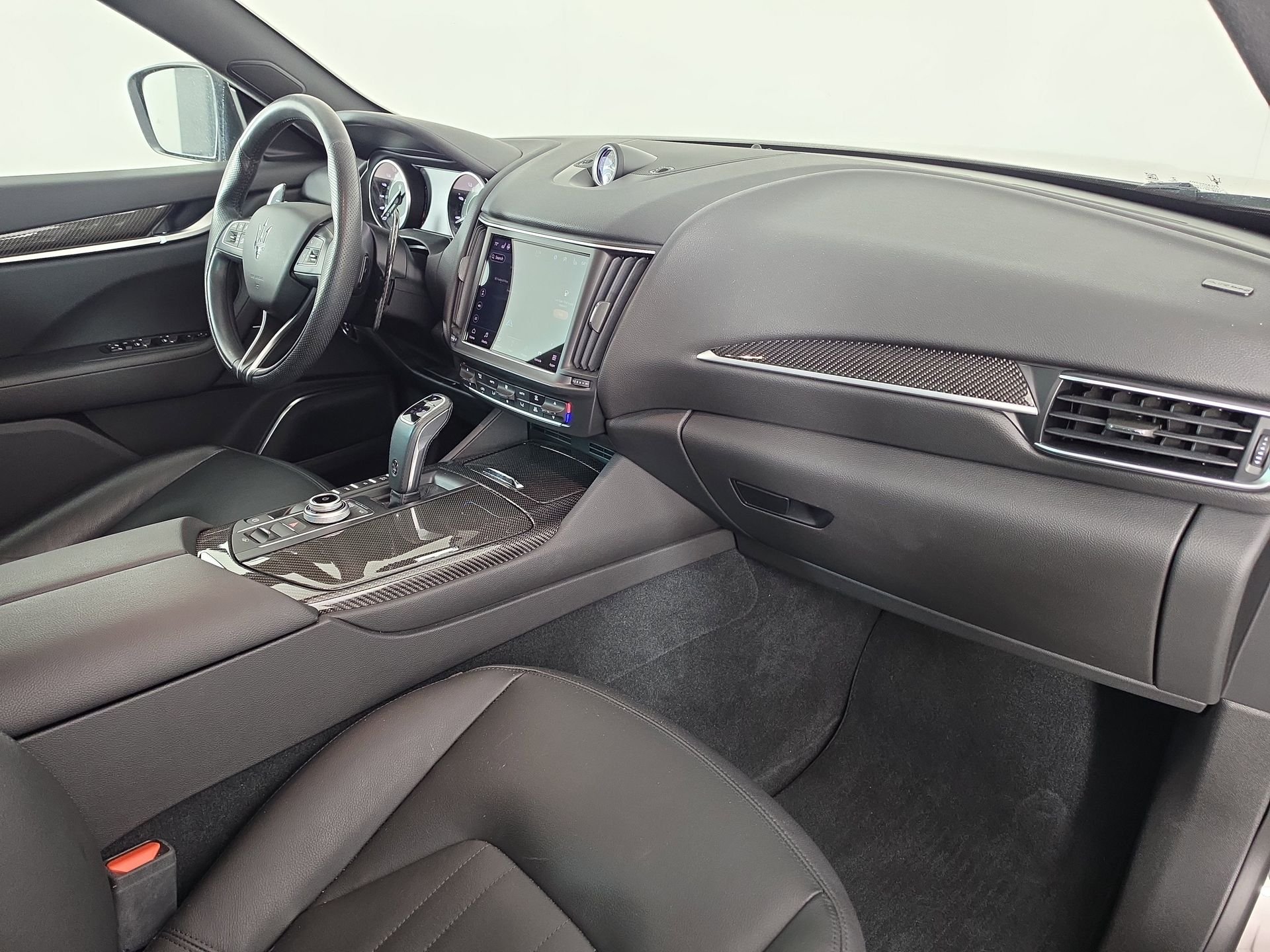 Used 2022 Gray Maserati Modena image 41