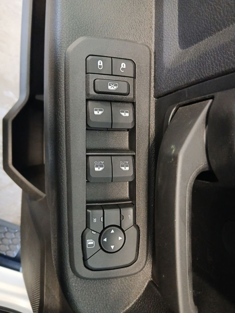 2026 RAM 3500 Tradesman - Photo 31
