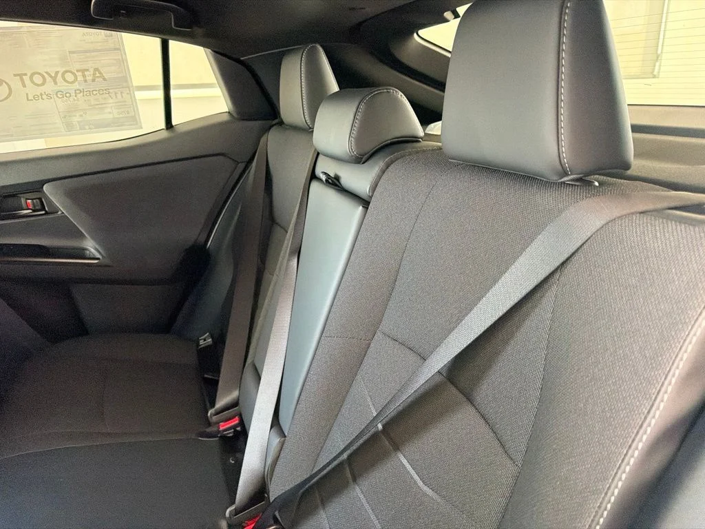 New 2026 Overcast Toyota  SE image 24