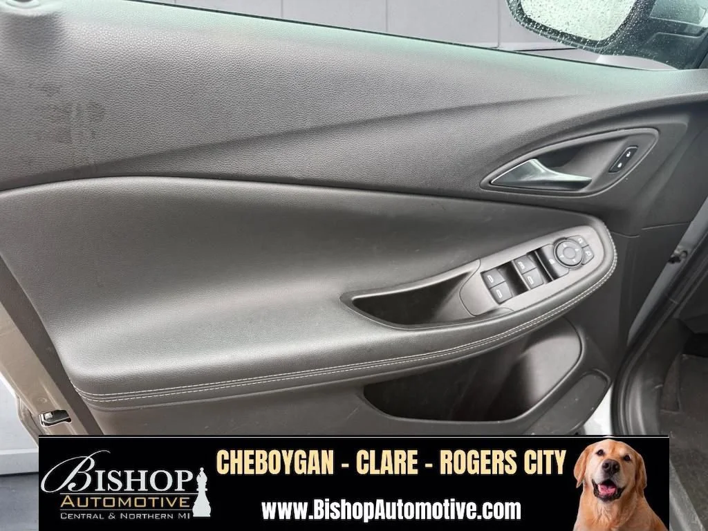 Pre-Owned 2024 Buick Encore GX Sport Touring image 21