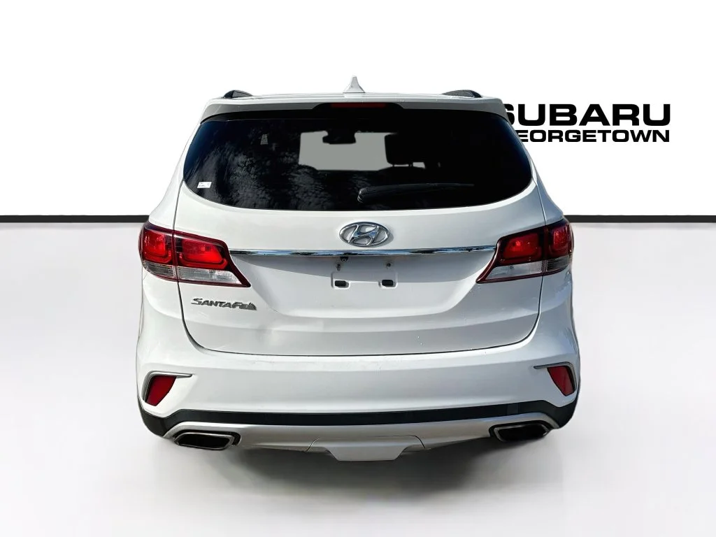 Used 2017 White Hyundai SE image 6