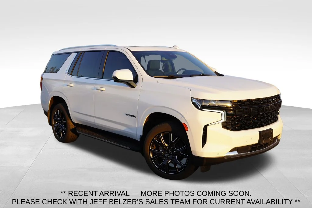Used 2023 Summit White Chevrolet LT image 1