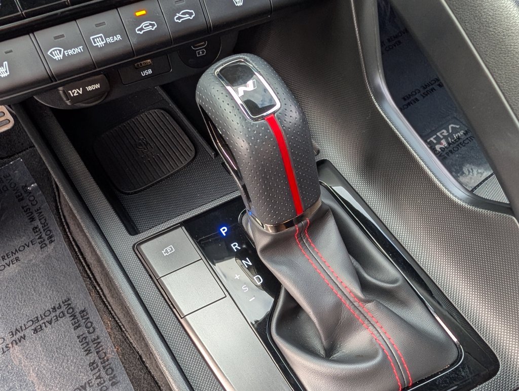 2025 Hyundai Elantra N Line - Photo 26