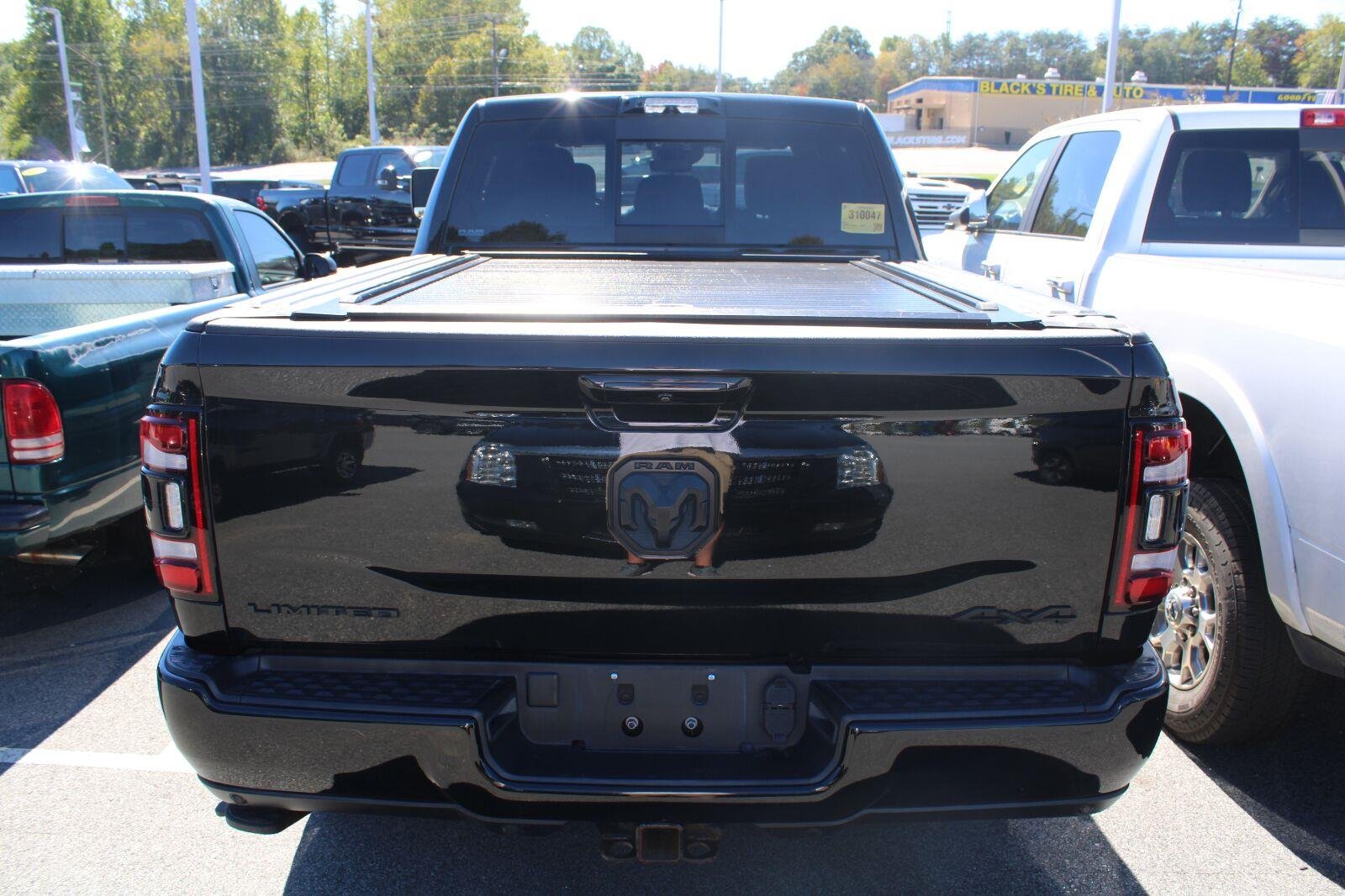 Used 2021 Diamond Black Crystal Pearlcoat Ram Limited image 5