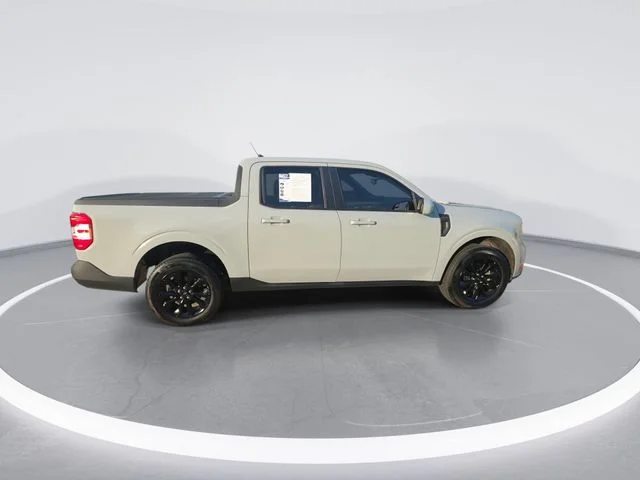 Used 2022 Green Ford Lariat image 9