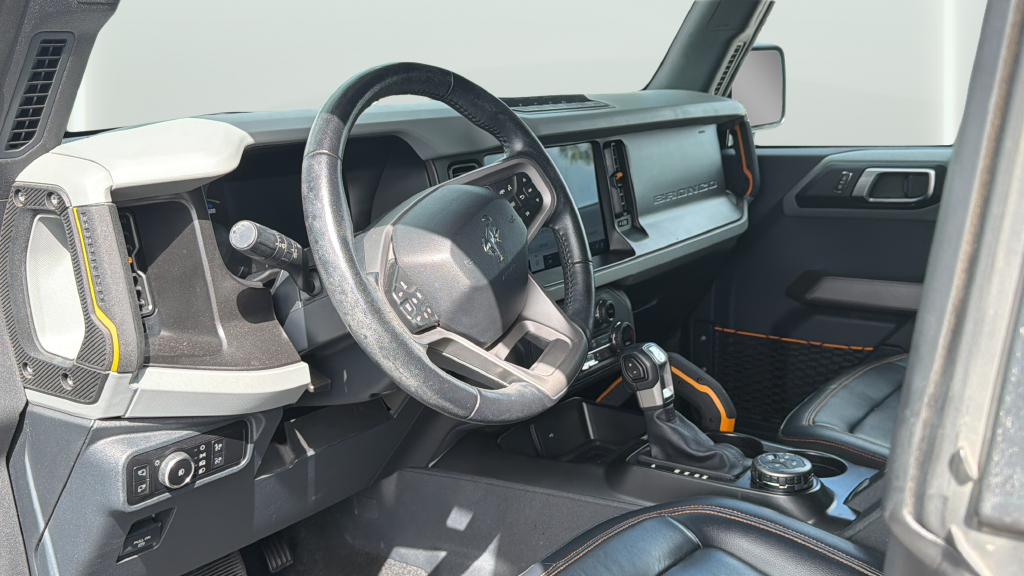 Used 2023 Blue Ford Badlands image 23