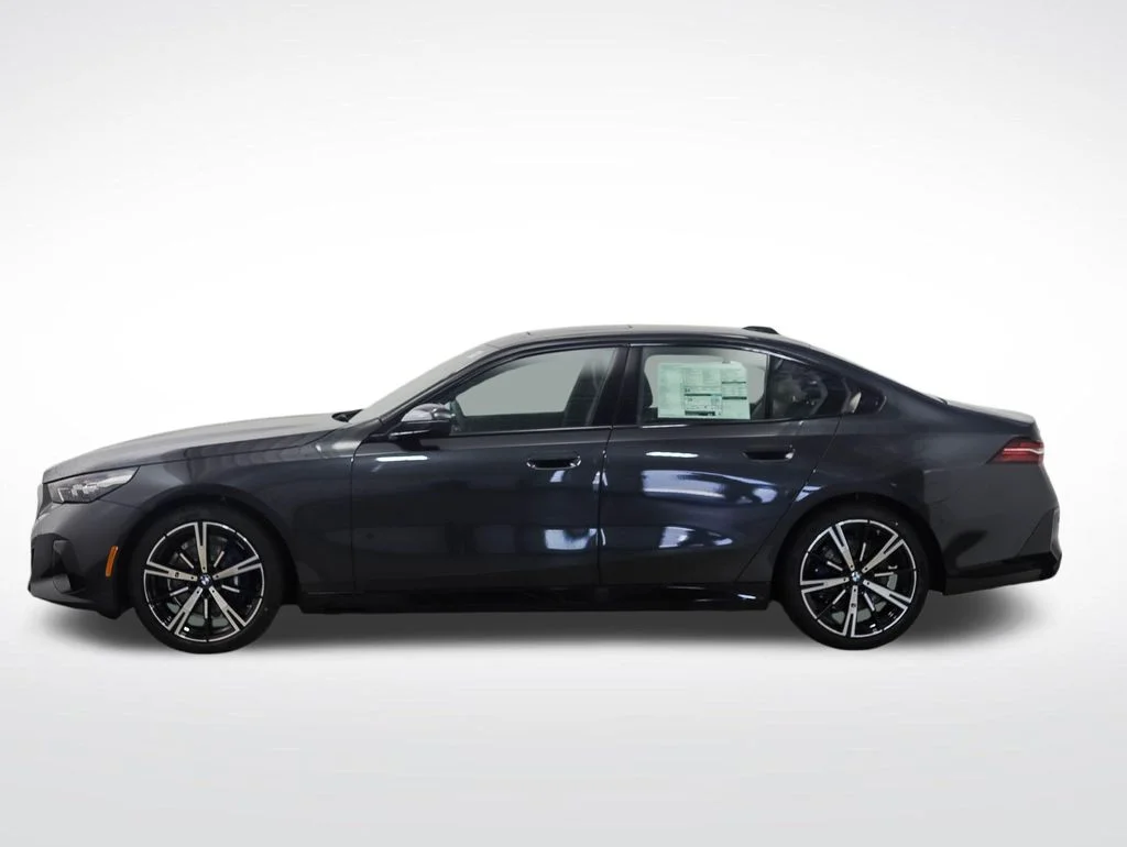 Used 2026 BMW 5 Series 530i with VIN WBA53FJ06TCW60977 for sale in Minneapolis, Minnesota