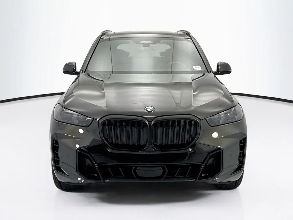 New 2026 Gray BMW xDrive40i image 2