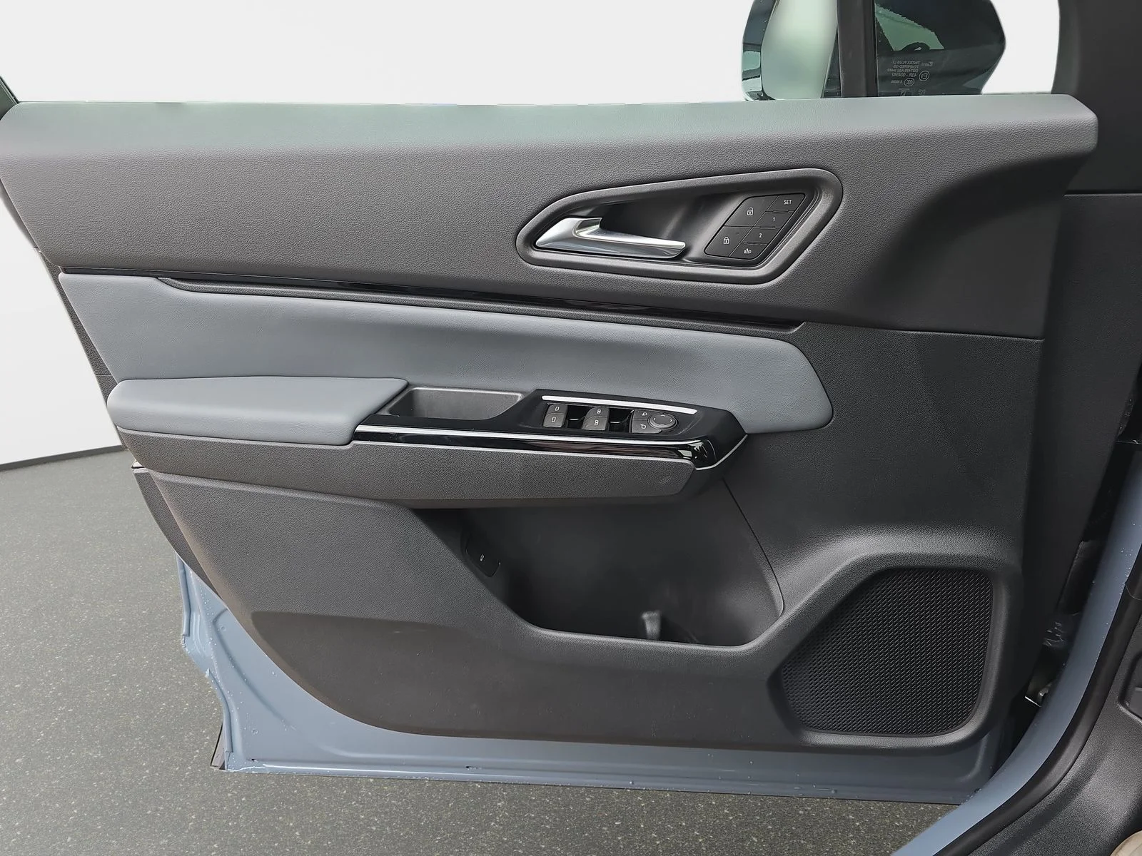 New 2026 Sonic Gray Pearl Honda Touring image 26