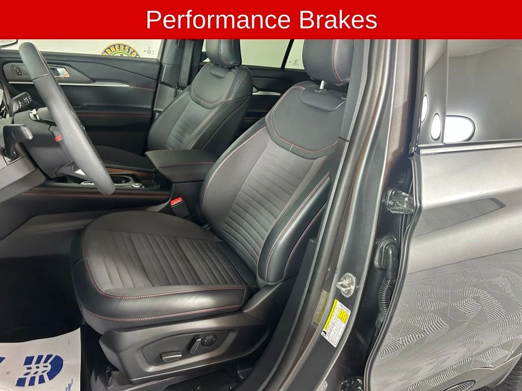 New 2026 Carbonized Gray Metallic Ford ST-Line image 11