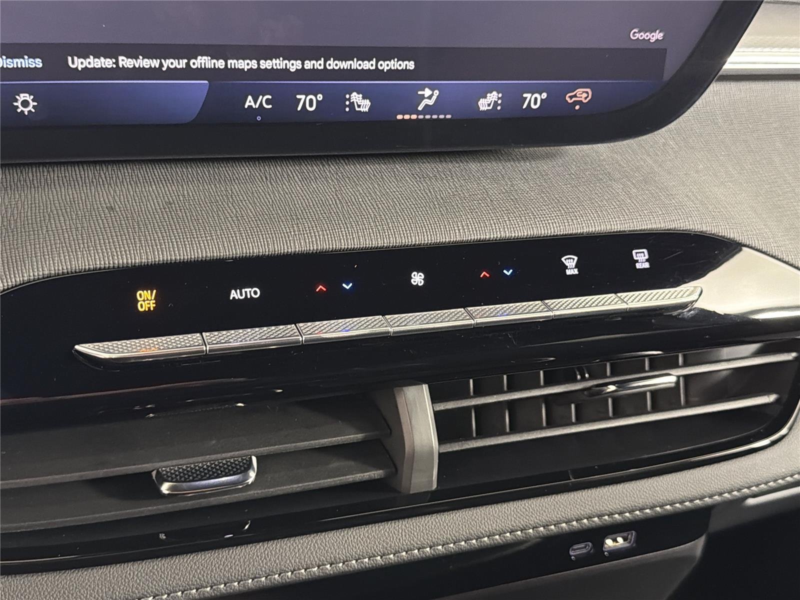 2026 Buick Enclave Sport Touring - Photo 32
