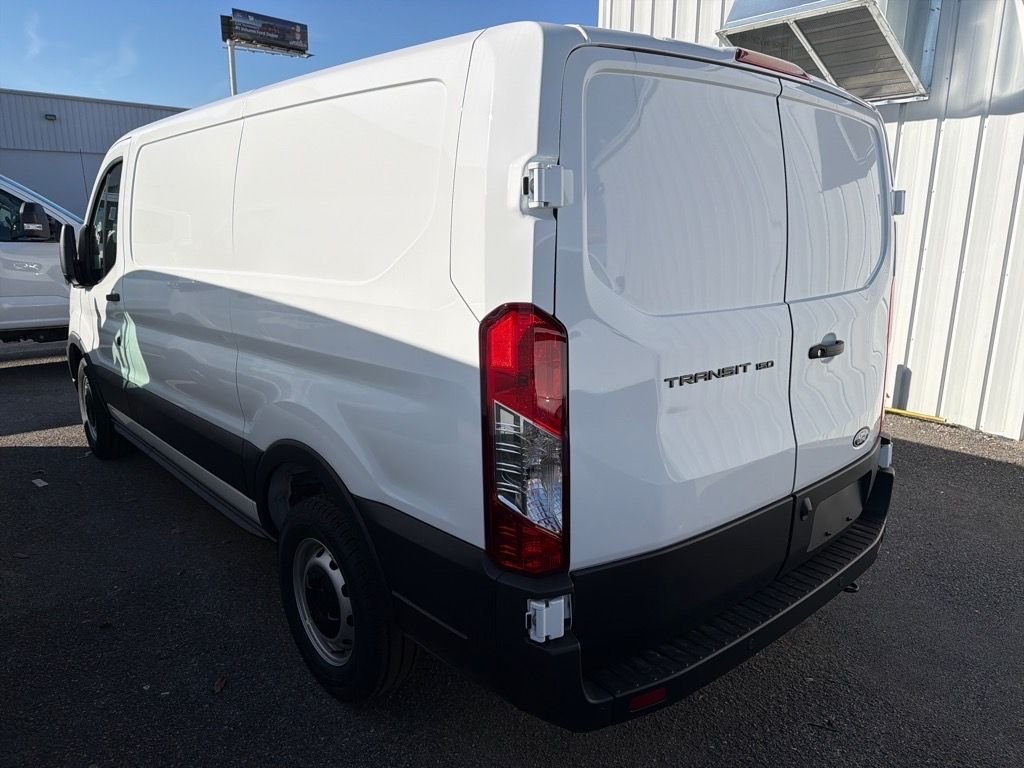 New 2026 Oxford White Ford Cargo Van image 5