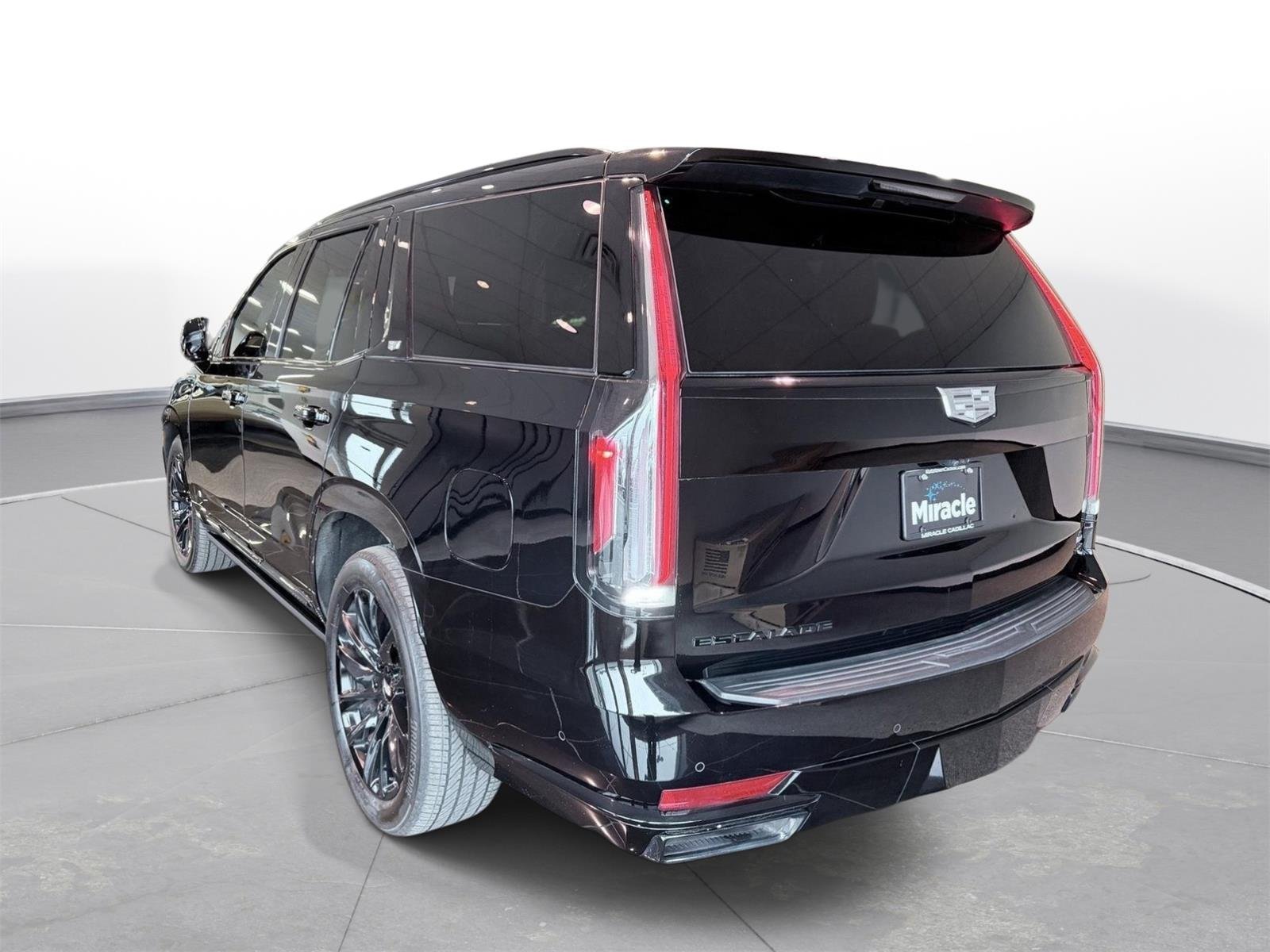 2024 Cadillac Escalade Sport - Photo 6