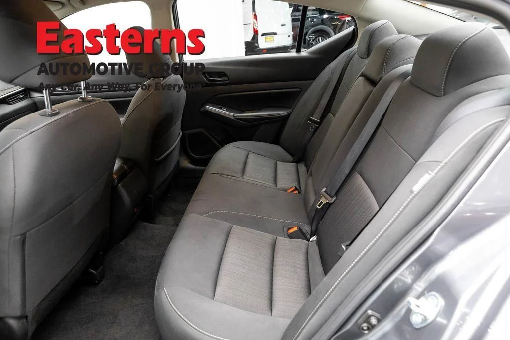 Used 2025 Gray Nissan 2.5 SV image 23