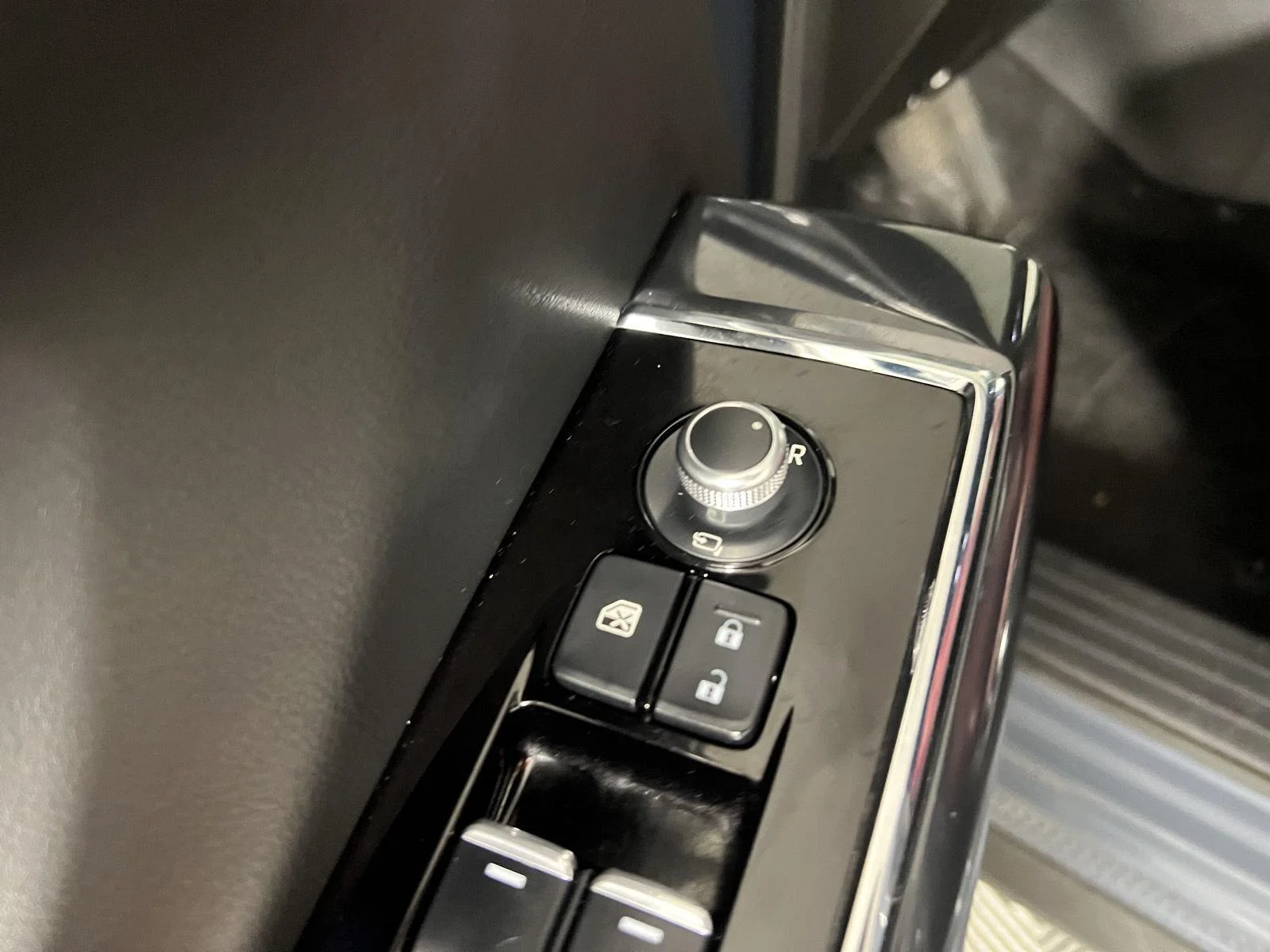 Used 2021 Gy Mazda Carbon Edition image 35