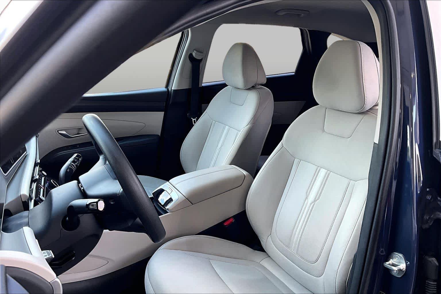 Used 2025 Atlantis Blue Hyundai SEL image 8