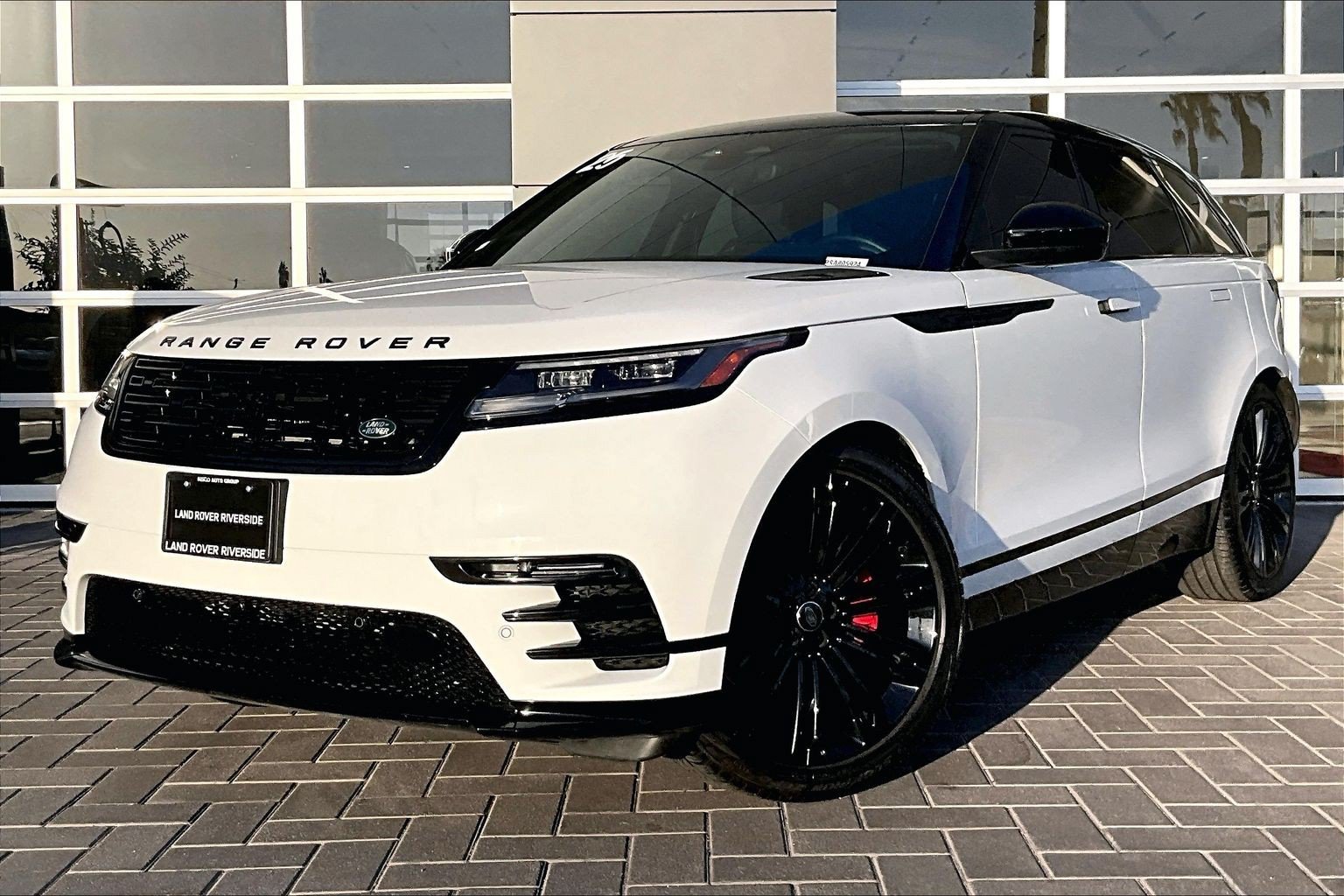 2025 Land Rover Range Rover Velar