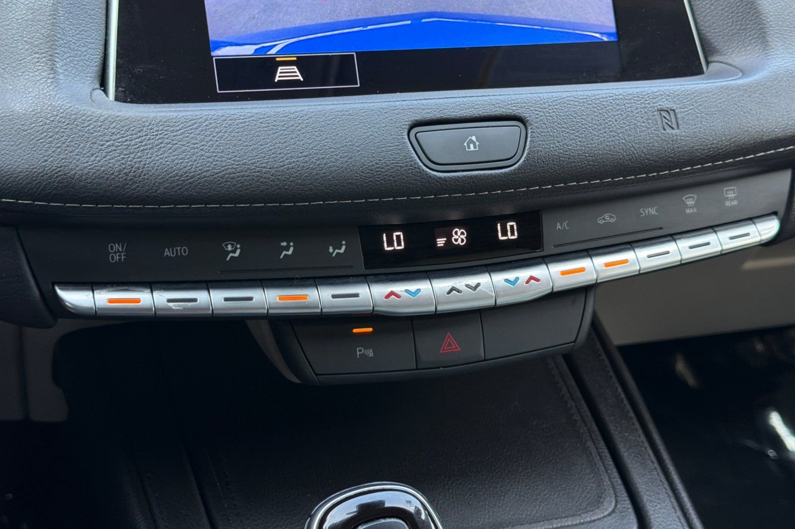 Used 2021 Blue Cadillac Luxury image 17