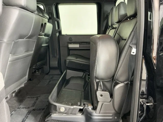 Used 2016 Black Ford Lariat image 24