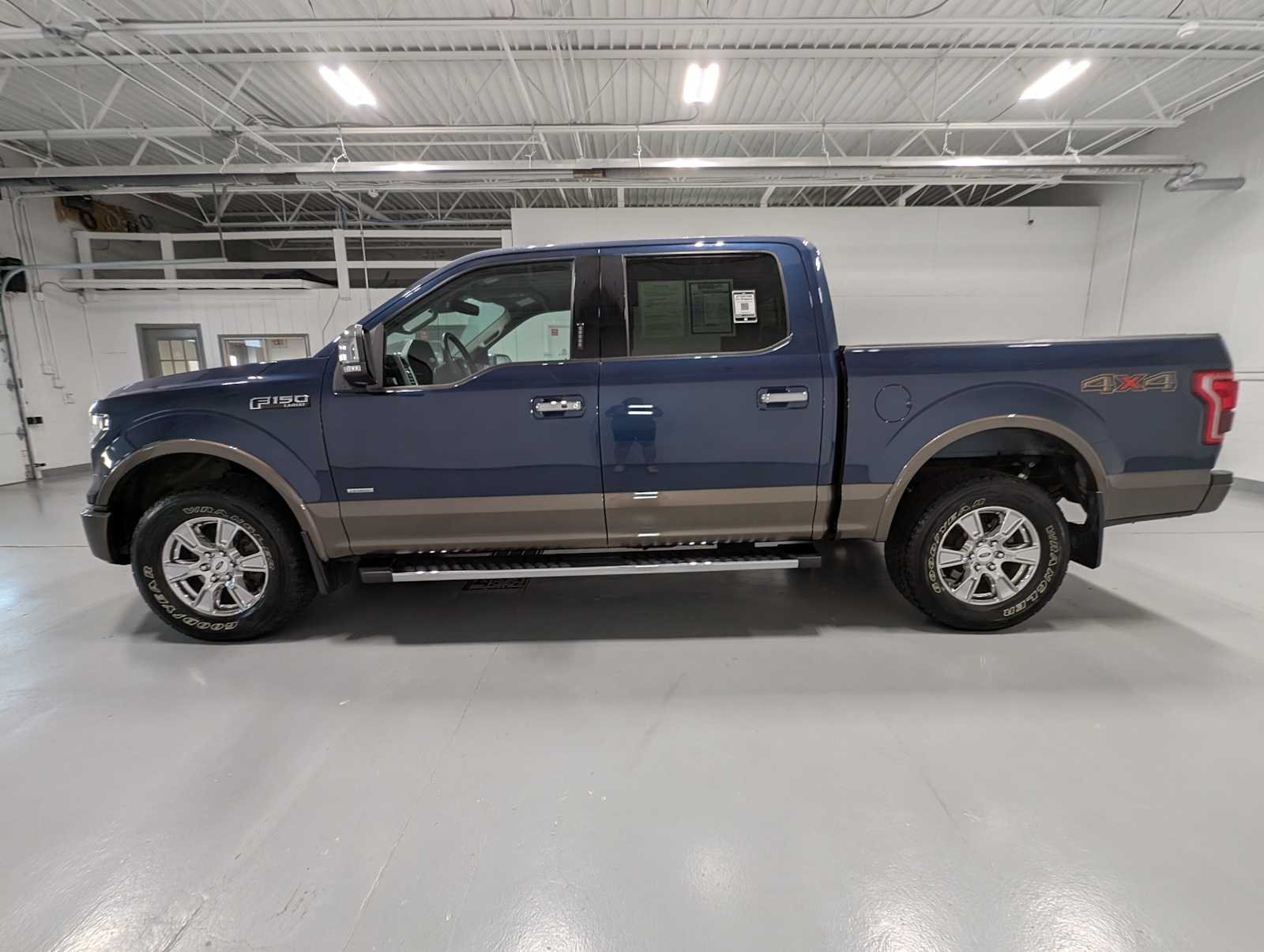 Used 2016 Caribou Metallic Ford Lariat image 12