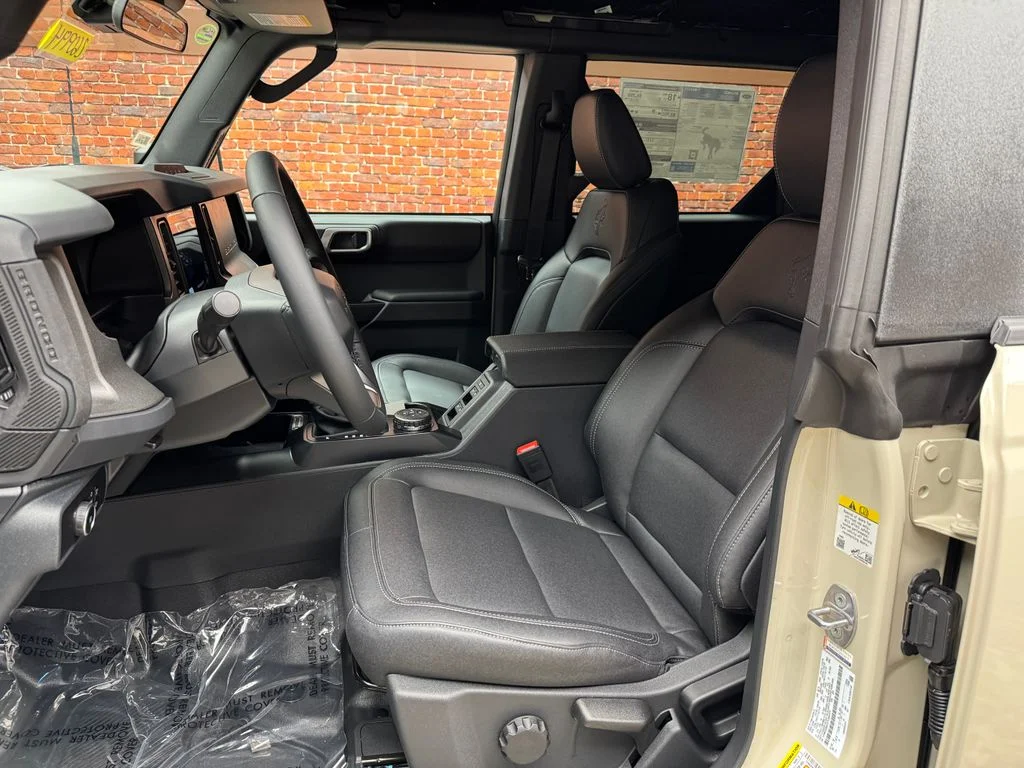 New 2026 Desert Sand Ford Badlands® image 23