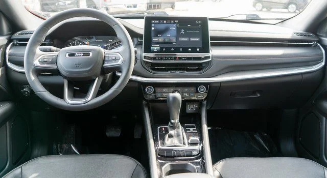 Used 2023 Red Jeep Limited image 16