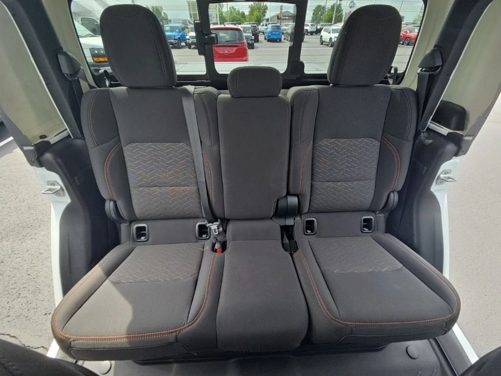 2022 Jeep Gladiator Mojave - Photo 22