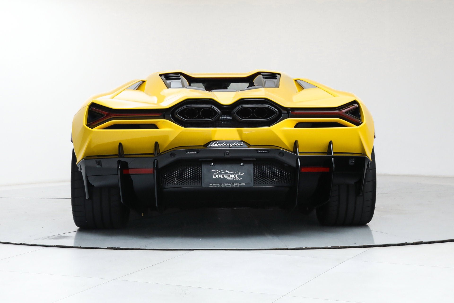2024 Lamborghini Revuelto Base - Photo 6