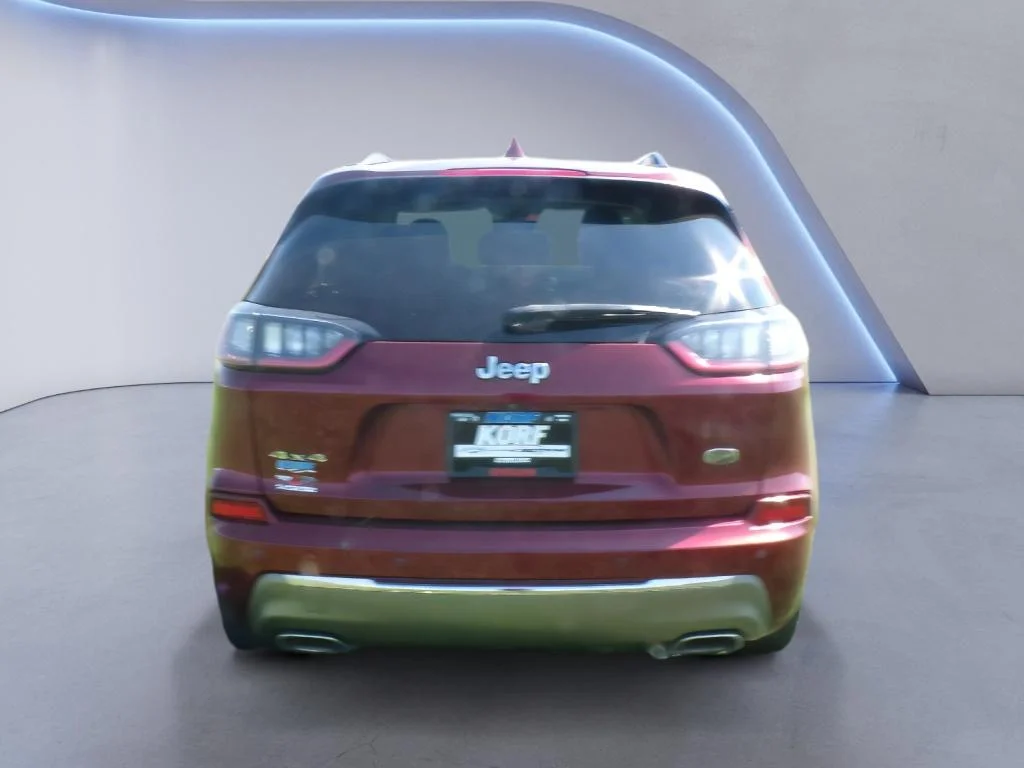 Used 2019 Velvet Red Pearlcoat Jeep Overland image 6