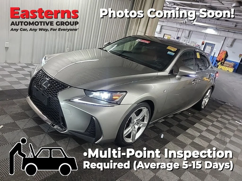 Used 2018 Silver Lexus 300 image 1