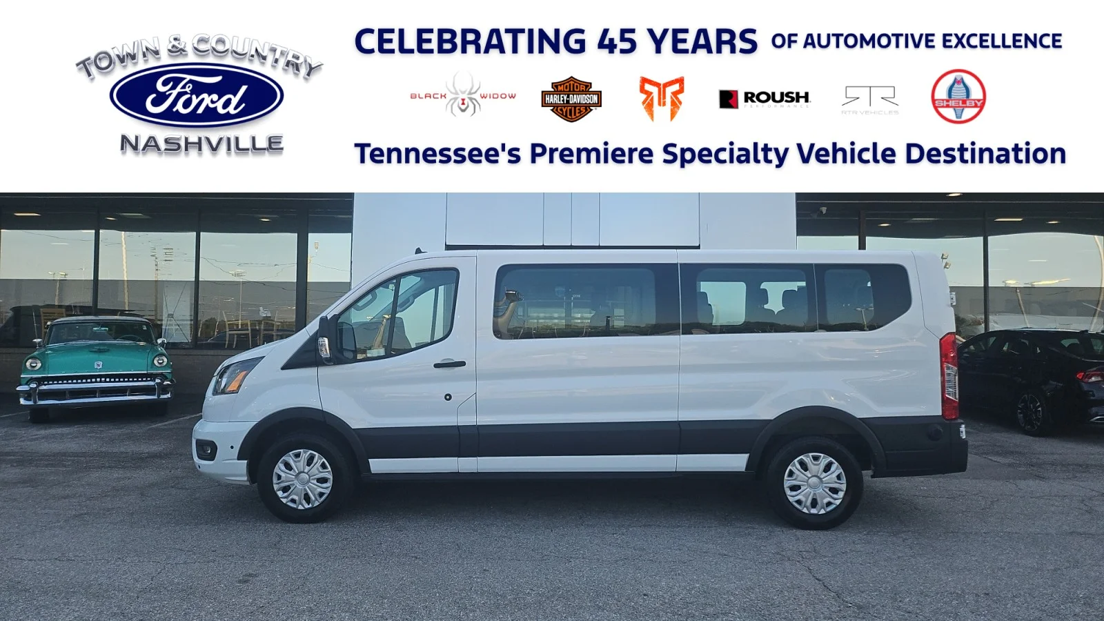 Used 2024 White Ford 350 XLT LR RWD image 1