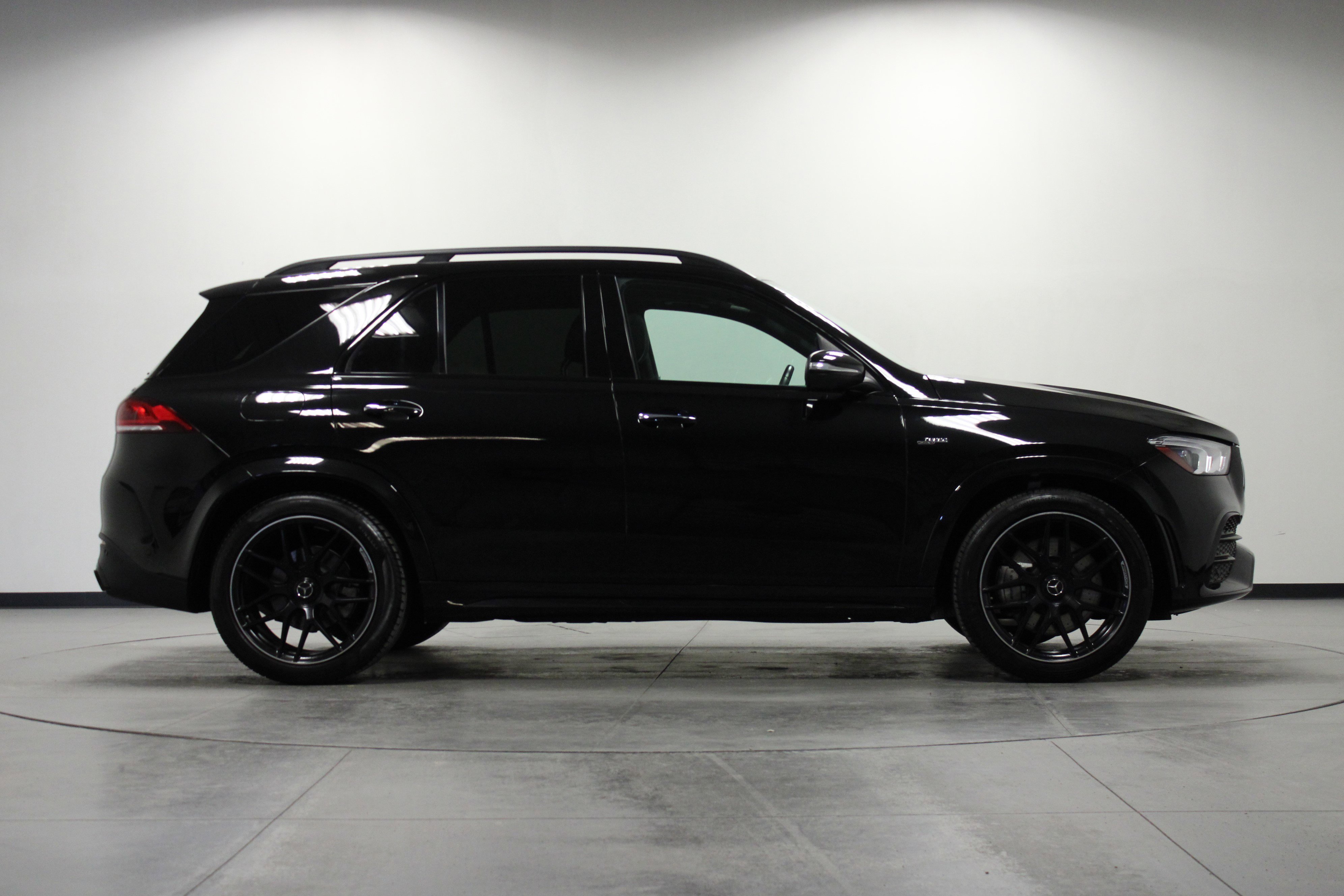 Used 2022 Obsidian Black Metallic Mercedes-Benz GLE 53 AMG® image 3