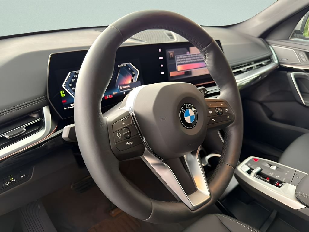 New 2026 Space Silver Metallic BMW xDrive28i image 15