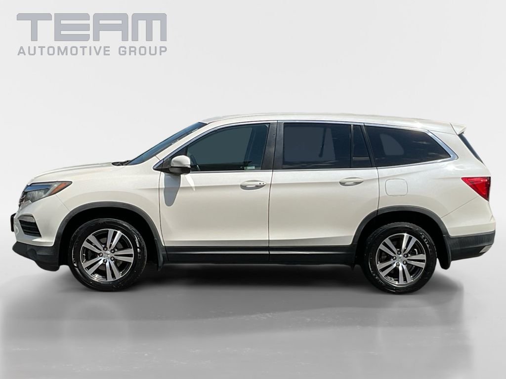 Used 2017 White Honda EX-L image 4