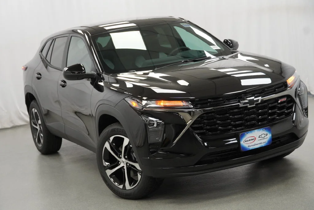 New 2026 Mosaic Black Metallic Chevrolet 1RS image 12