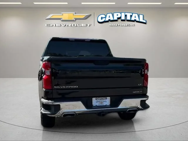 Used 2025 Black Chevrolet LT image 4