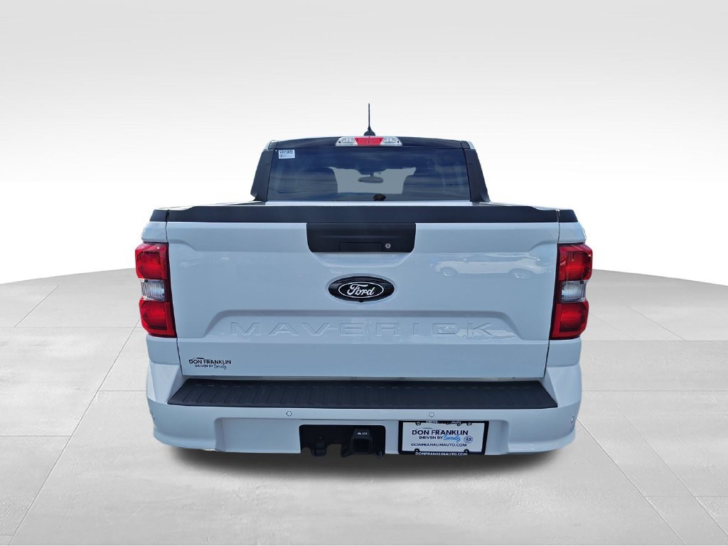 Used 2025 White Ford Lobo Standard image 4