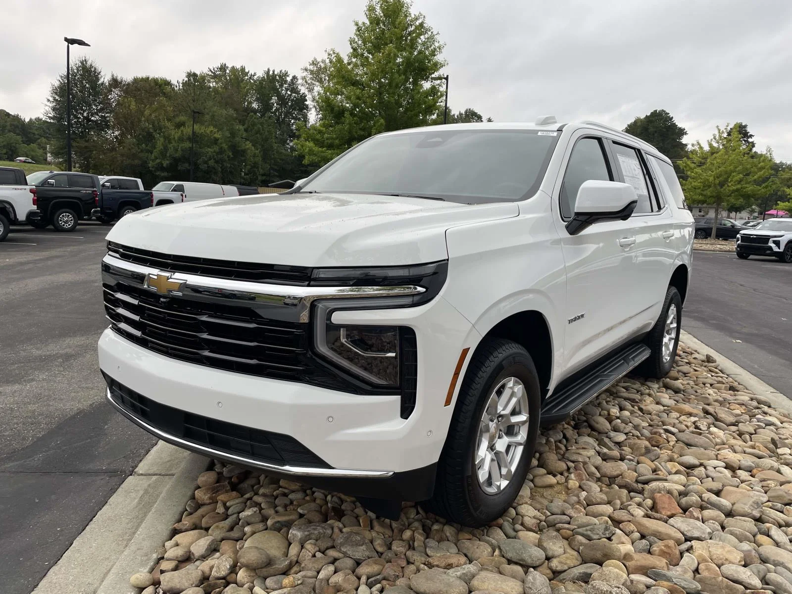New 2026 Summit White Chevrolet LS image 3