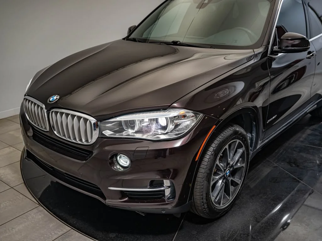 Used 2017 Sparkling Brown Metallic BMW xDrive50i image 12